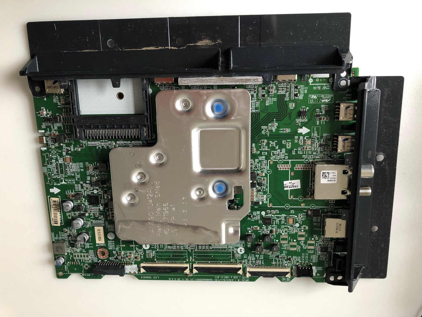 EAX69462005 (1.0) 20.11.20 MAINBOARD LG 86NANO863PA