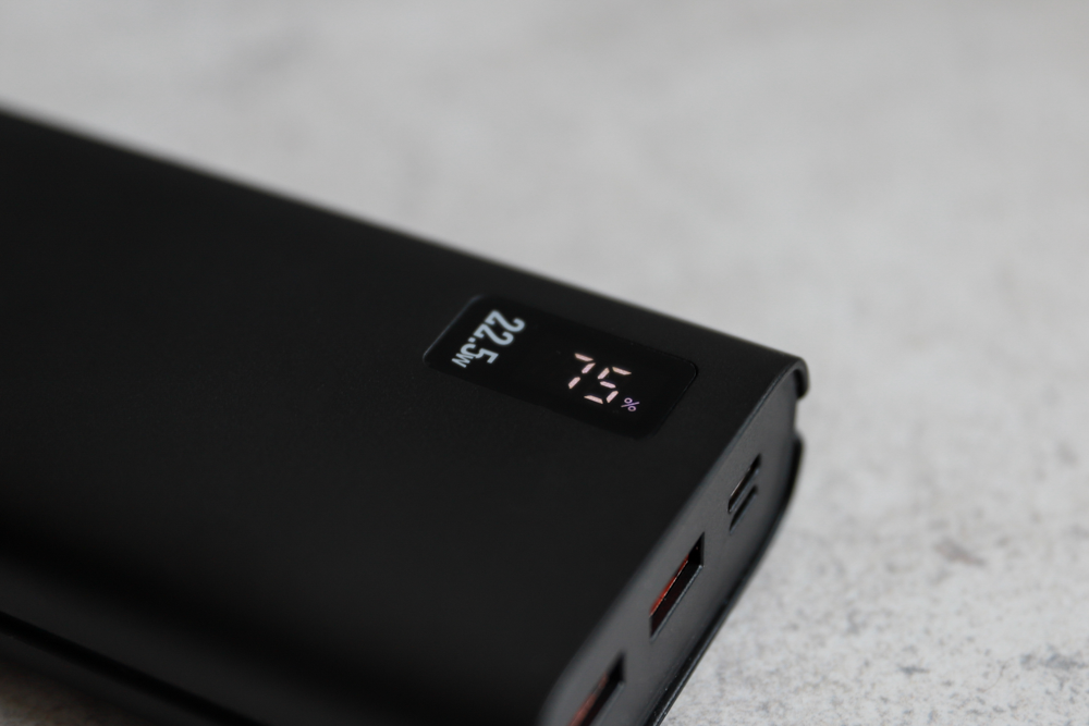 Sponge Energy 20000 QC 22,5W, Two USB A, One USB C Ports